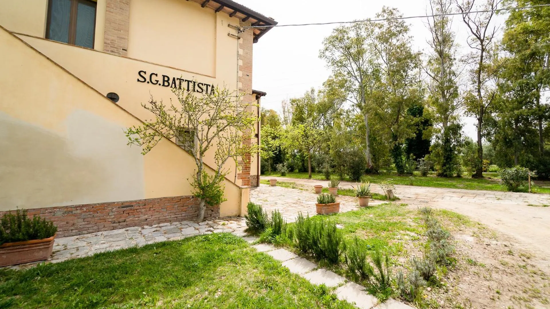 גרוסטו Agriturismo Bio San Mamiliano 0*,  איטליה
